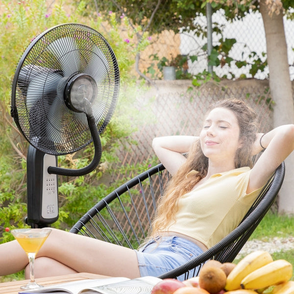 Ventilateur Mistinn avec brouillard de pulvérisation, minuterie et télécommande 